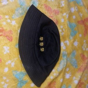 sunflower bucket hat